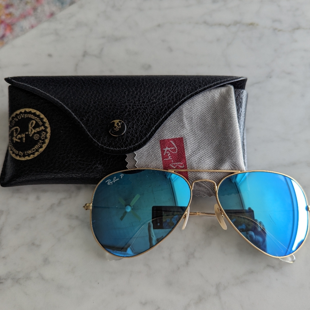 Ray-Ban Polarized Blue Aviator Flash Sunglasses Matte Gold Frame